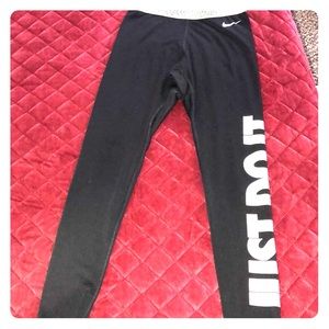 Nike “just do it” athletic leggings